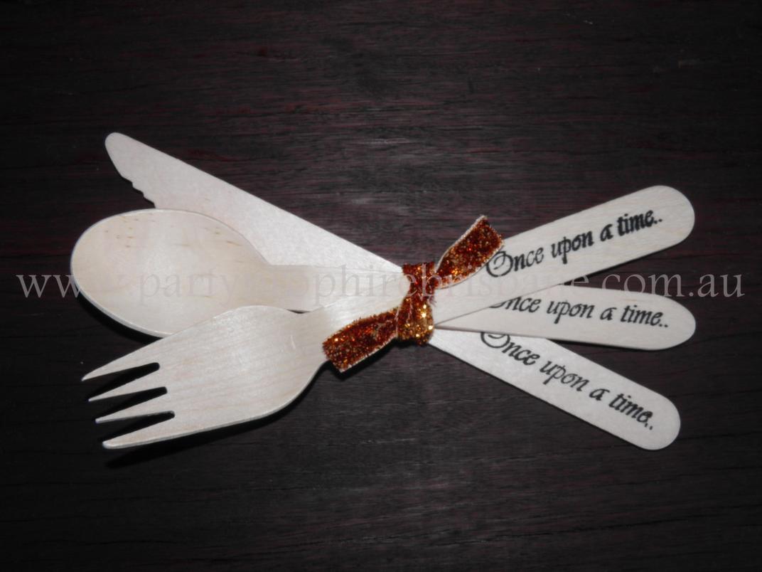 Disposable wooden hand stamped cutlery